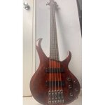 Bass ibanez 5 cordes btb 775 pb