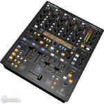 Behringer digital pro mixer ddm4000
