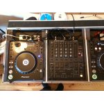 Cdj 1000 mk3 pioneer + djm 500 pioneer + flight case Cdj 1000 mk3 pioneer + djm 500 pioneer + flight case