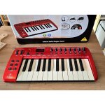 Clavier midi behringer uma 25s