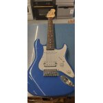 Guitare electrique eagletone enfant bleue.