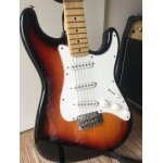 Guitare electrique stratocaster jim harley sunburst Guitare electrique stratocaster jim harley sunburst