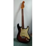 Guitare electrique sx stratocaster 62 et jeu de 6 cordes ernie ball Guitare electrique sx stratocaster 62 et jeu de 6 cordes ernie ball