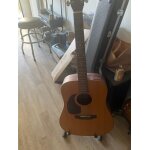 Guitare electro acoustique