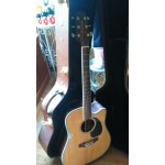 Guitare electro - acoustique takamine Guitare electro - acoustique takamine