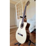 Guitare electro - classique cordoba gk studio negra
