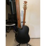 Guitare ovation electro acoustique