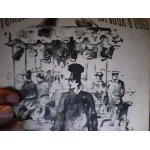 J'ramass le crottin des chevaux du bois