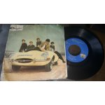 Johnny hallyday + 3 rarissime 45 tours iran iranien noir c est noir avec pochette