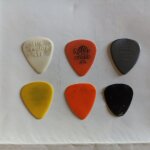 Lot de 6 m�diator pour guitare