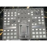 Novation twitch � contr�leur dj usb serato itch / traktor � dj controller