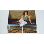 Photo tirage numerique brillant mylene farmer 15 x 12 cm Photo tirage numerique brillant mylene farmer 15 x 12 cm
