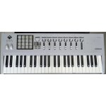 Piano korg kontrol 49 midi studio controller