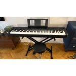 Piano numérique yamaha p45 avec trépied et tabouret Piano numérique yamaha p45 avec trépied et tabouret