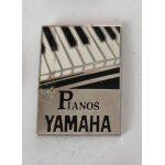 Pins piano yamaha