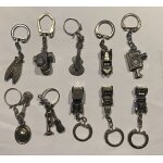 Porte clefs anciens - sujets m�talliques - auto - instruments musique