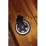 Roue de contrebasse qui se a l'amplacement de la pique