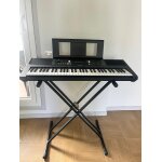 Synthétiseur yamaha psr e373 + pied + casque yamaha Synthétiseur yamaha psr e373 + pied + casque yamaha