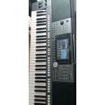 Vend synthétiseur yamaha psr - s970 Vend synthétiseur yamaha psr - s970