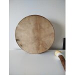 Tambour chamanique avec mailloche et housse de transport. fabrication artisanale avec des mat�riaux et ...