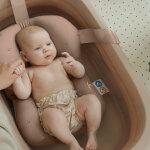 Baignoire pliable et coussin cr�me