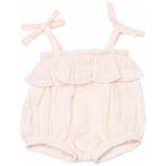 Barboteuse bretelles � volants pour poup�e en gaze de coton �cru