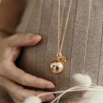 Bola de grossesse gri - gri tr�fle cha�ne (or jaune 18 carats)