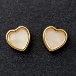 Boucles d'oreilles coeur nacre (or jaune 750�)