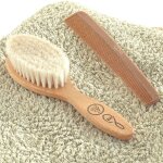 Brosse � cheveux b�b� en h�tre rouge et soie de ch�vre
