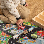 Coffret v�hicules en bois et tapis