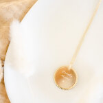 Collier m�daille perl�e personnalisable (or jaune 18 carats)