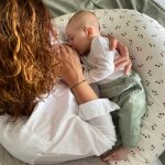 Coussin de maternit� en coton cerises