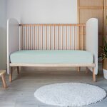 Drap housse en jersey vert de gris (60 x 120 cm)
