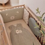 Gigoteuse vert sauge brod�e en veloudoux (100 cm)