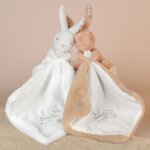 Lapin doudou blanc (10 cm)