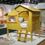 Lit cabane finition laqu�e (coloris au choix)