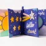 Livre en tissu hello moon