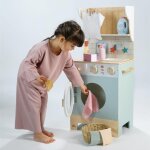 Machine � laver avec accessoires en bois