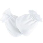 Moufles de naissance en coton blanches