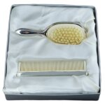 Coffret peigne et brosse � cheveux filets (m�tal argent�)
