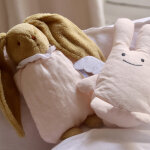 Peluche hochet lapin nid d'ange en coton bio rose poudr� (20 cm)