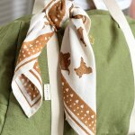 Petit foulard oscar tigre milk (50 x 50 cm)