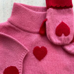 Plastron en maille � col roul� c?ur rose (2 - 4 ans)