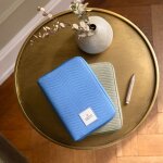 Prot�ge carnet de sant� coutures � vagues bleu