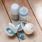 Range - sucette duo wonderland lapin bleu