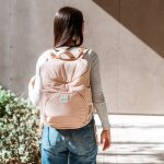 Sac � dos d allaitement mothering rose