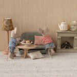 Table � manger ovale souris nature