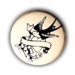 1 badge hirondelle tattoo noir / blanc coeur kawai rockabilly swallow bird pop pins button ø25mm 1 badge hirondelle tattoo noir / blanc coeur kawai rockabilly swallow bird pop pins button ø25mm