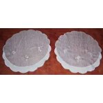 2 napperons avec broderies � 44 cm