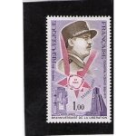 2 timbres 1, 00 f - 30e anniversaire de la liberation - general koenig